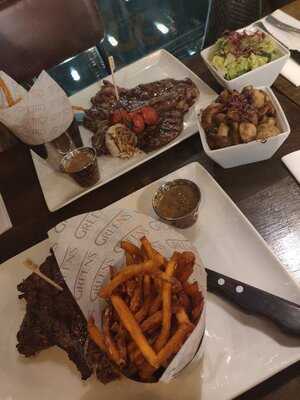 Green's Steakhouse & Grill