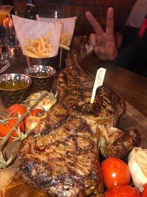 Green's Steakhouse & Grill