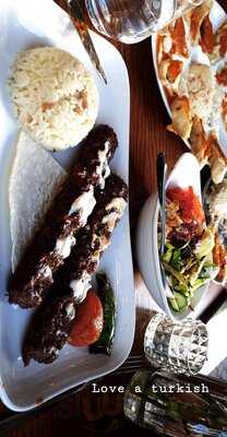 Breeze Mezze Bar & Grill