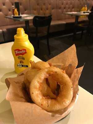 Byron - Shepherd's Bush