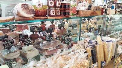 Lina Stores Delicatessen