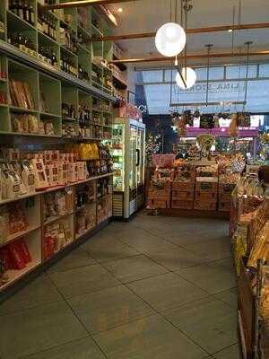 Lina Stores Delicatessen