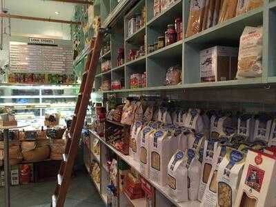 Lina Stores Delicatessen