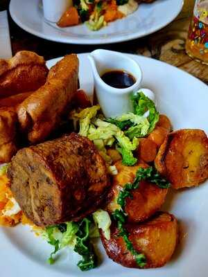 The Lion And Unicorn