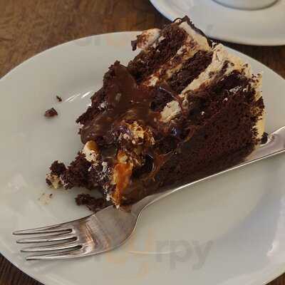 2 Love Tea And Coffee House