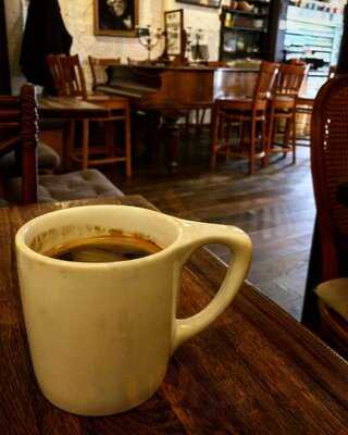 2 Love Tea And Coffee House