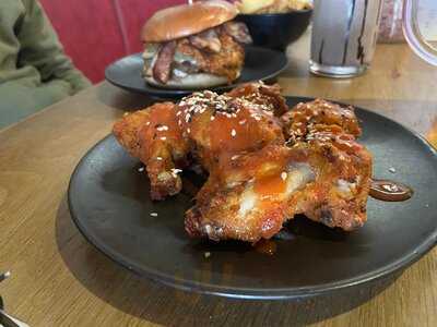 Cut And Grind Burgers