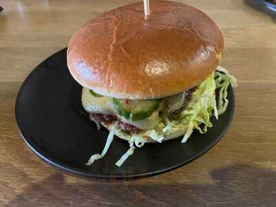 Cut And Grind Burgers