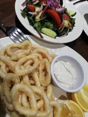 Alma's Restaurant Italian Cuisine & Pizzeria