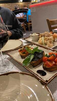 Alma's Restaurant Italian Cuisine & Pizzeria