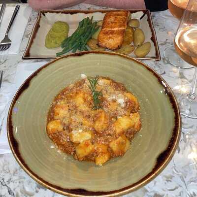 Alma's Restaurant Italian Cuisine & Pizzeria