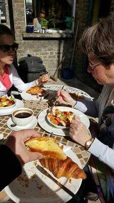 Rustique - The Literary Cafe