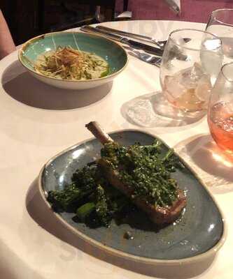 American Bar At London Coliseum