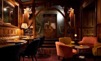 American Bar At London Coliseum