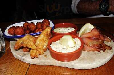 The Shaws Booksellers, Ec4