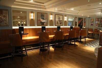 Harry's Bar & Brasserie