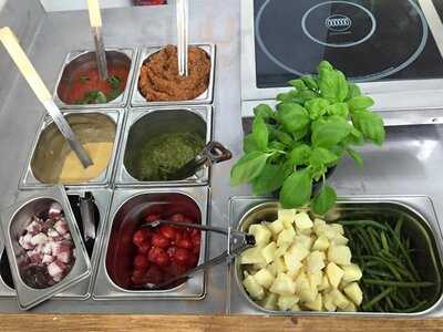 Guido's - Noel Street