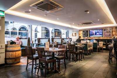 Davy's At Plantation Place