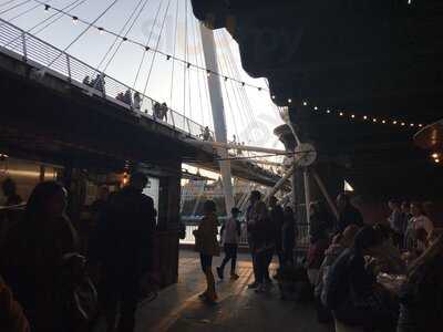 Oh My Dog! Hot Dogs Southbank