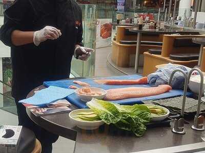 Yo! Sushi - Finchley Road