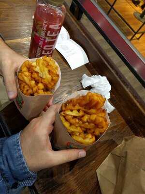 Leon Euston (inside The Train Station)