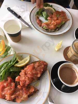 Vanilla Black Coffee & Books Kennington