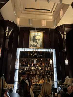 The Fumoir Bar