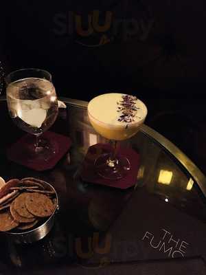 The Fumoir Bar