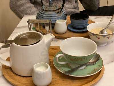 Camellia's Tea House