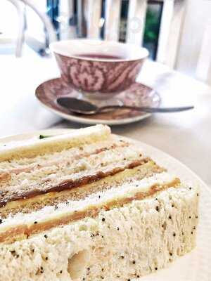 Camellia's Tea House