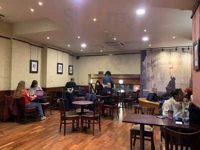 Caffe Nero - Russell Square