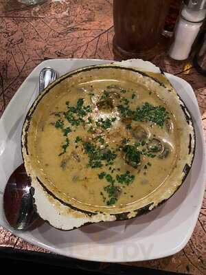 Ciro's Pizza Pomodoro