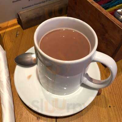 Connolly's Bar And Diner