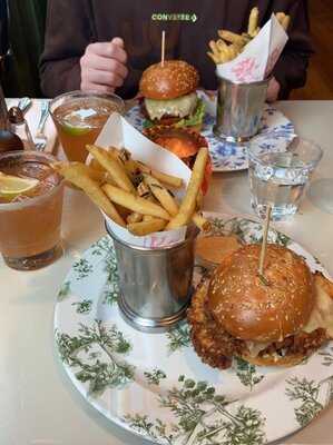 Bill’s Restaurant & Bar