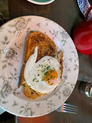 Bill’s Restaurant & Bar