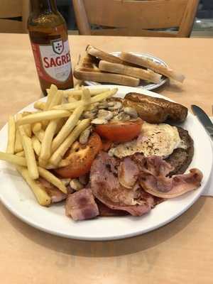 Piggies Sandwich Bar