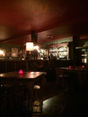 The Slaughtered Lamb