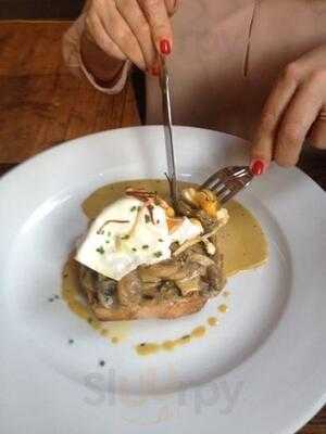 Catford Bridge Tavern