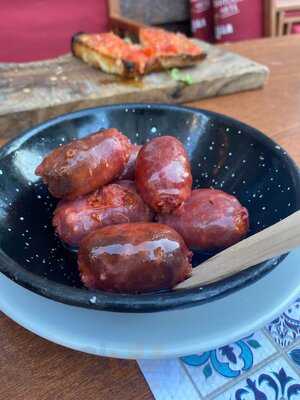 Barcelona Tapas Bar Y Restaurante