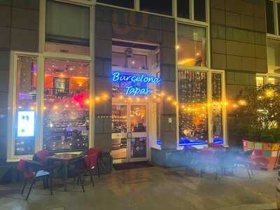 Barcelona Tapas Bar Y Restaurante