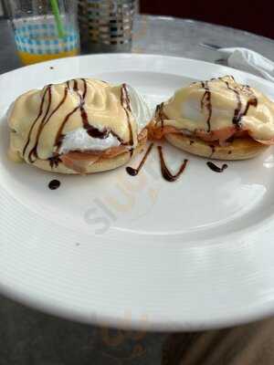 The Twins Coffee Shop