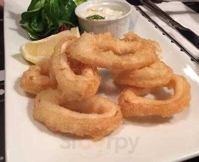 Cannons Traditional Fish And Chips