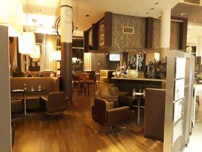 Gourmet Bar & Restaurant