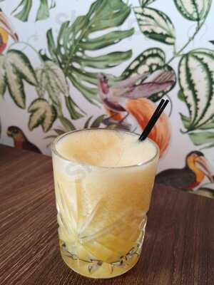 Tupi Elephant & Castle