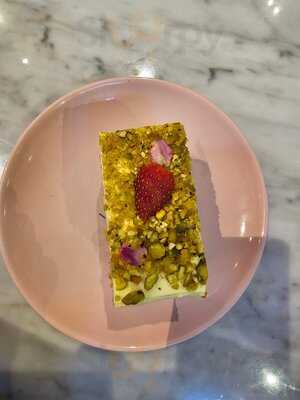 El&n London - Lowndes Street