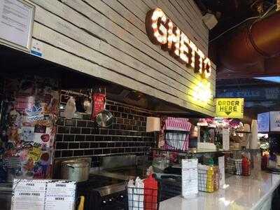 Ghetto Grillz Cafe