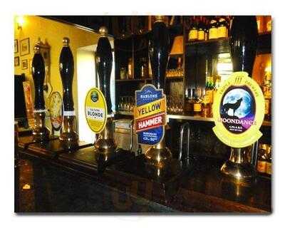 North By North West Pub