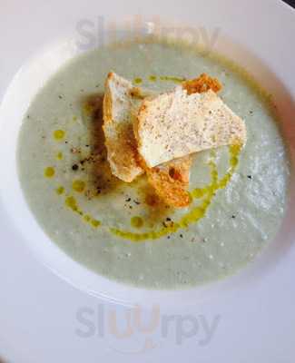 Shane's On Chatsworth