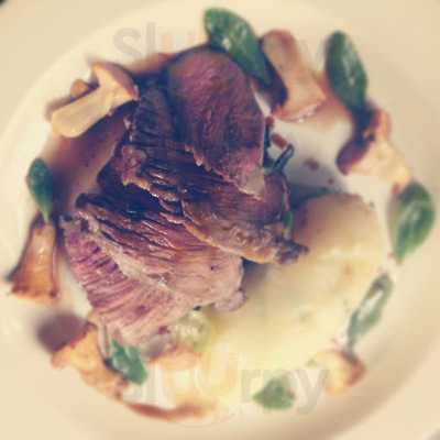 Shane's On Chatsworth