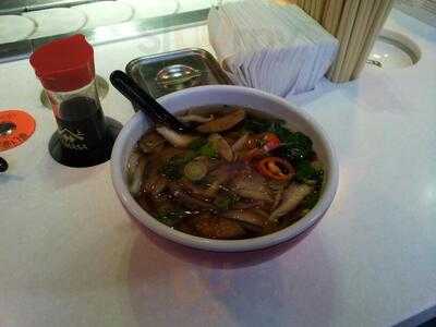 Yo! Sushi - County Hall